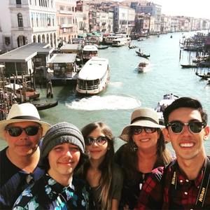 Meet your Posher, Dwight